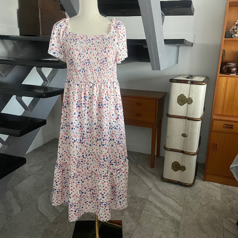 Adorable Dress 'Curves' Dress